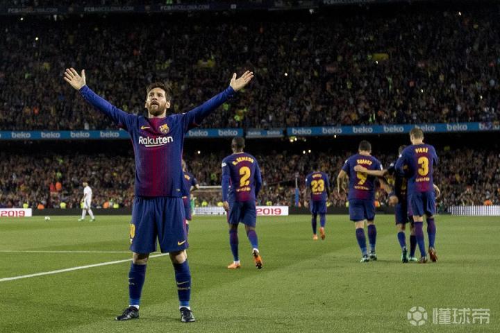 英格兰碾压巴黎，苏亚雷斯一己之力扛起全队