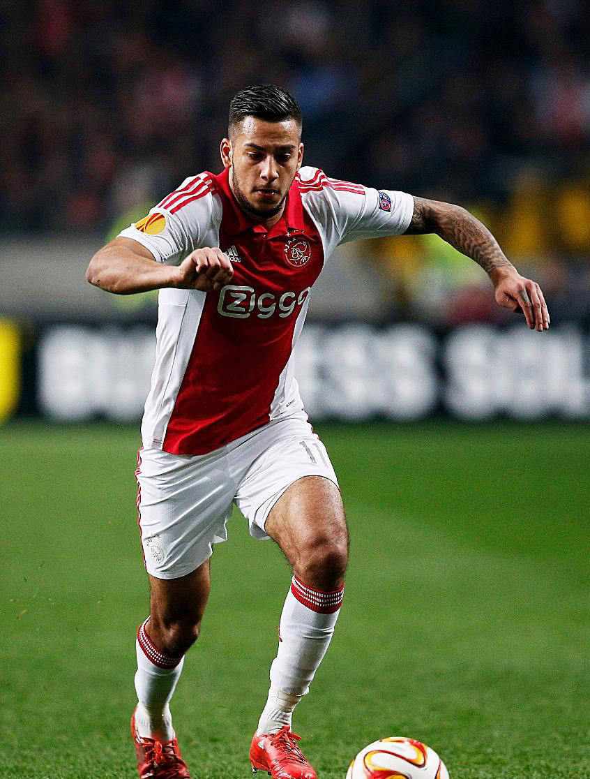 阿贾克斯取得大胜，新生代球员闪耀荣耀