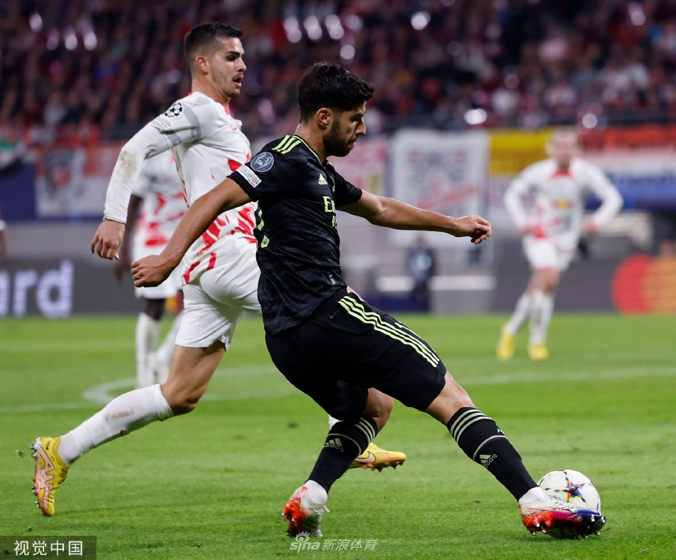 丹麦强势皇马，恩昆库送出助攻