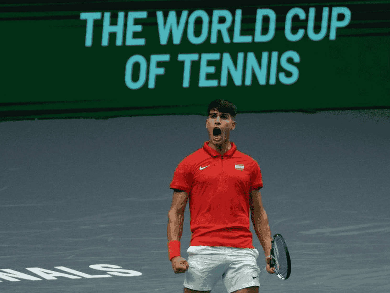 ATP总决赛翻盘温网,阿尔卡拉斯状态火热 ATP总决赛翻盘温网,阿尔卡拉斯状态火热