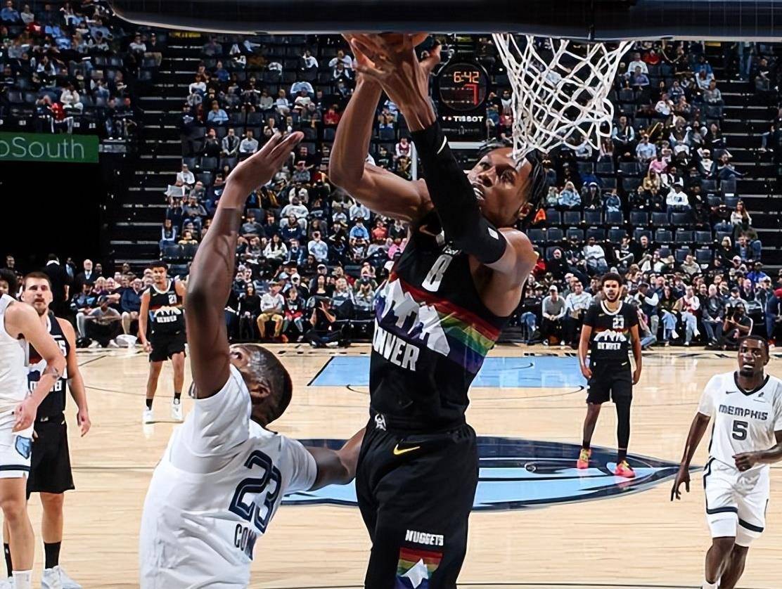 山西队逆转凯尔特人,约基奇统治全场 山西队逆转凯尔特人,约基奇统治全场