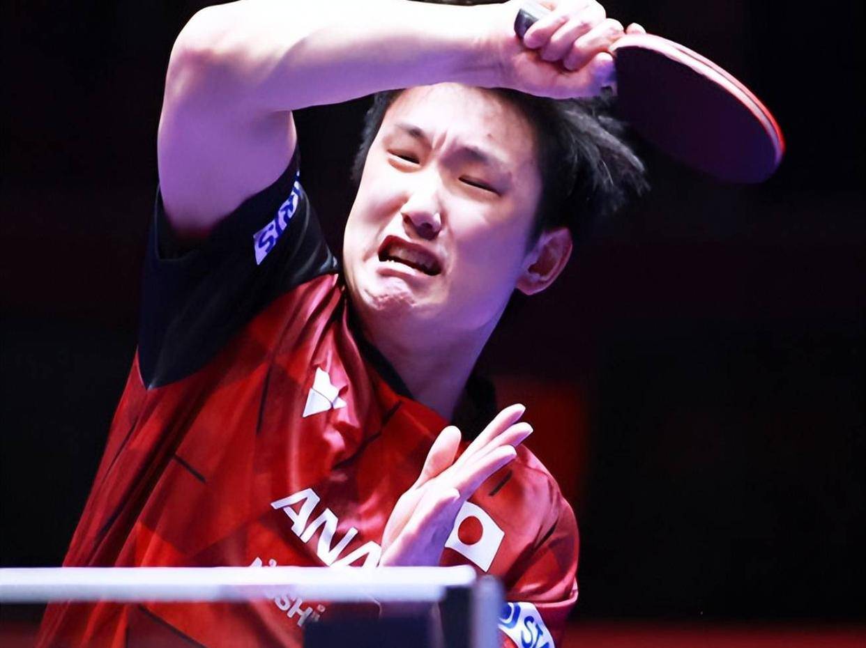 雷速APP-波兰队轻取法国队，张本智和点燃赛场