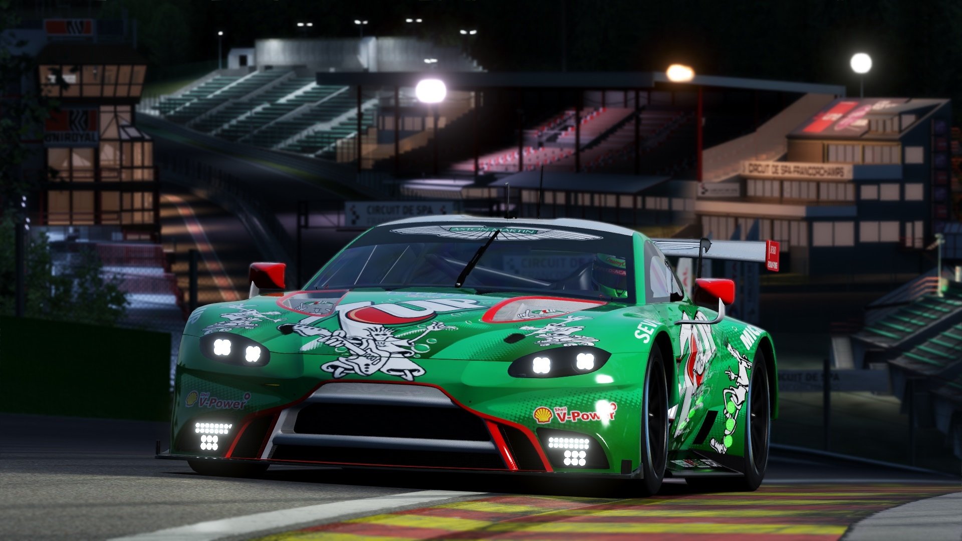 篮网冲垮独行侠，贝恩在意甲焦点战接管比赛，体育之夜的跨洋交响